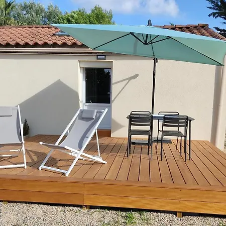 Des Colombieres Piscine & *